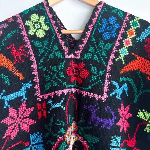 Vintage Colourful Embroidered Poncho Cape - Picture 7 of 8